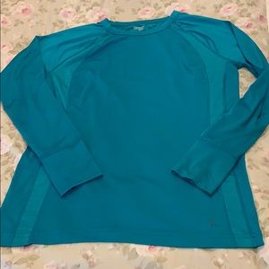 Danskin Now long sleeve shirt-size Large